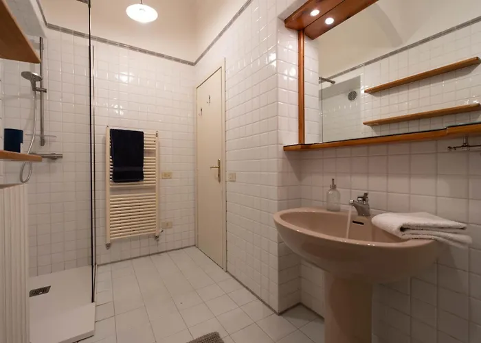 Guardini - Di 瓦伦纳