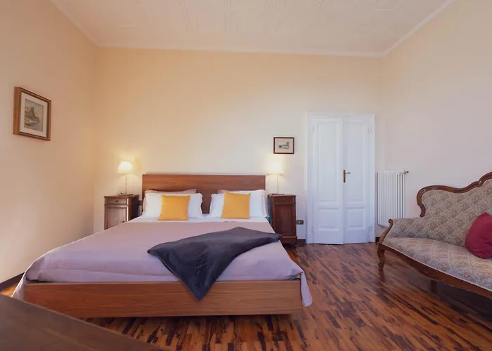 Βίλα Guardini - Di Βαρένα